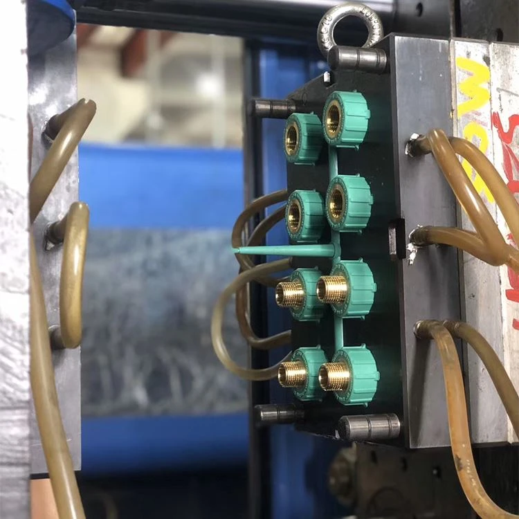 PPR, PVC, HDPE jungiamųjų detalių įpurškimo mašina